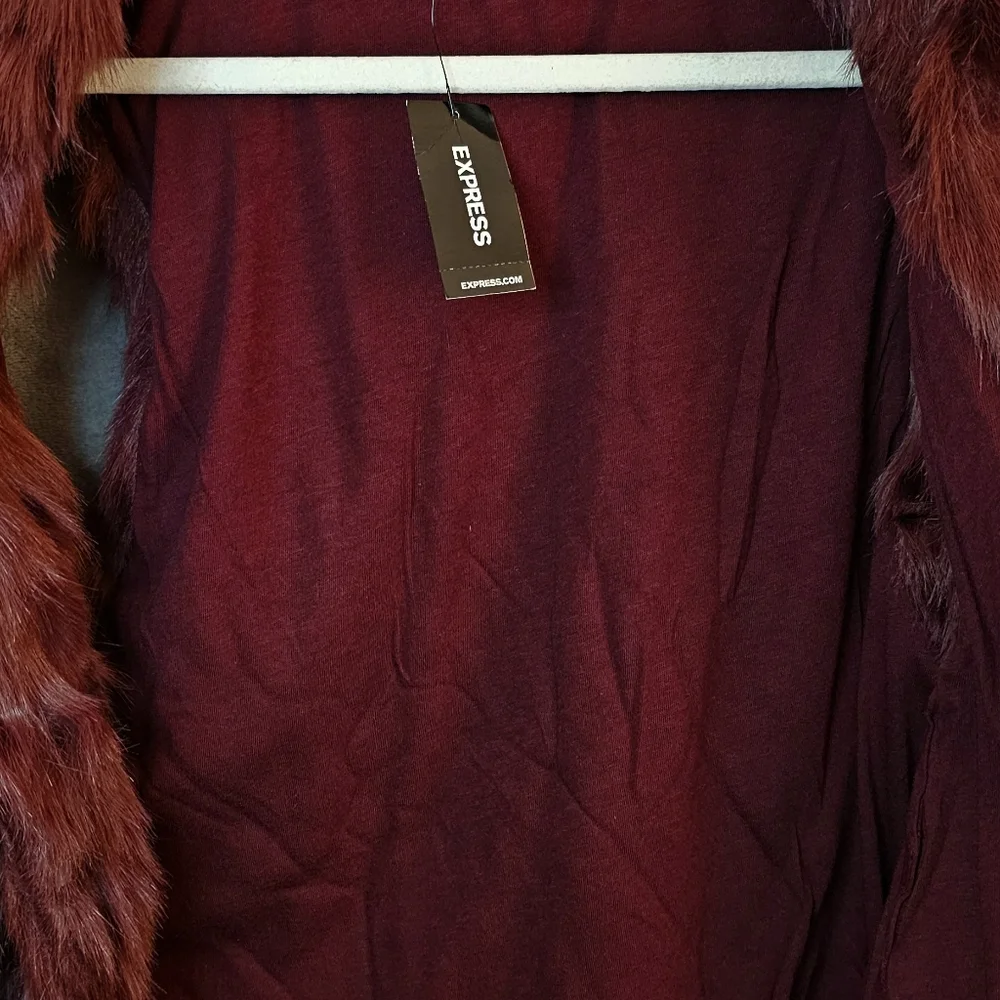 Express Vest - Picture 7 of 7